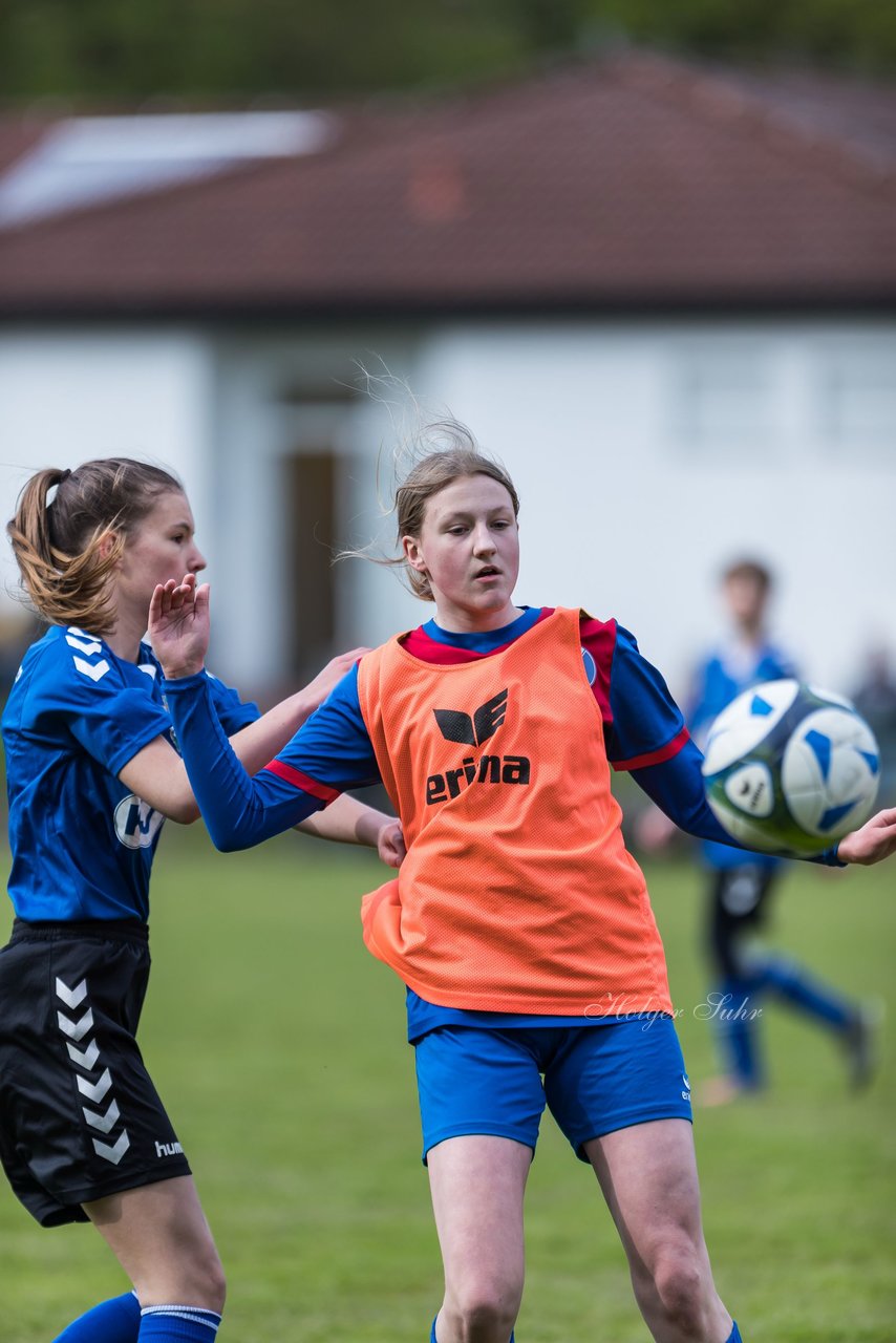 Bild 93 - wCJ VfL Pinneberg - Alstertal-Langenhorn : Ergebnis: 0:8